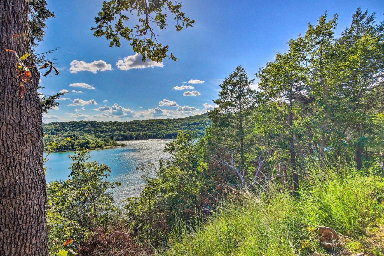 Golden Table Rock Lake Hideaway With Deck Bring Your Boat! מראה חיצוני תמונה