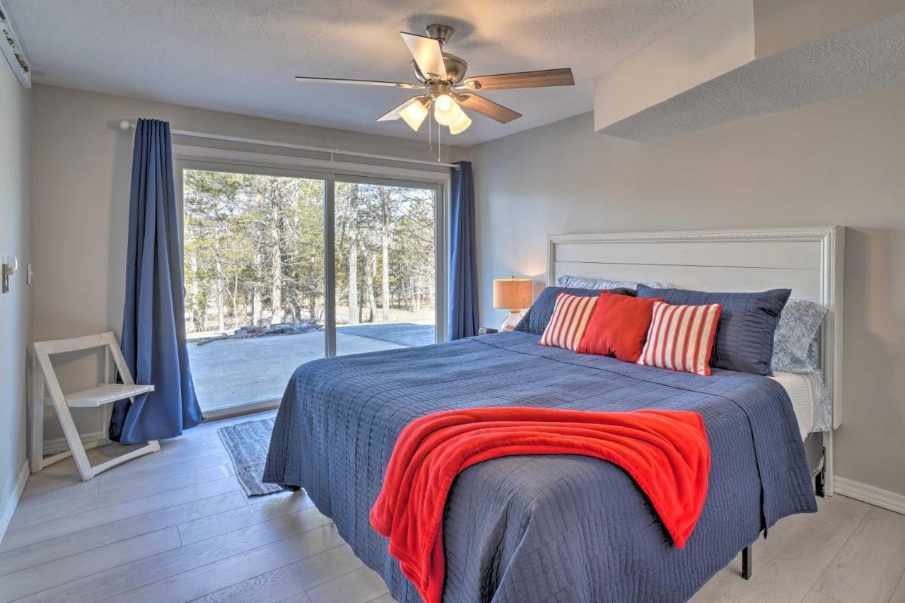 Golden Table Rock Lake Hideaway With Deck Bring Your Boat! מראה חיצוני תמונה